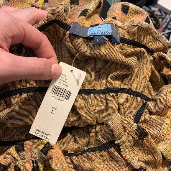 ✨ Anthropologie Checked Ruffle Tank Sz L - Picture 6 of 6